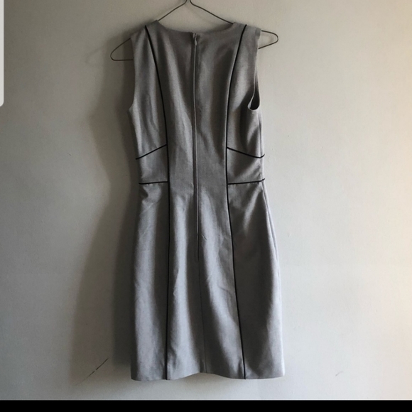 H&M Grey Fitted Work Dress with black slits - Picture 5 of 6